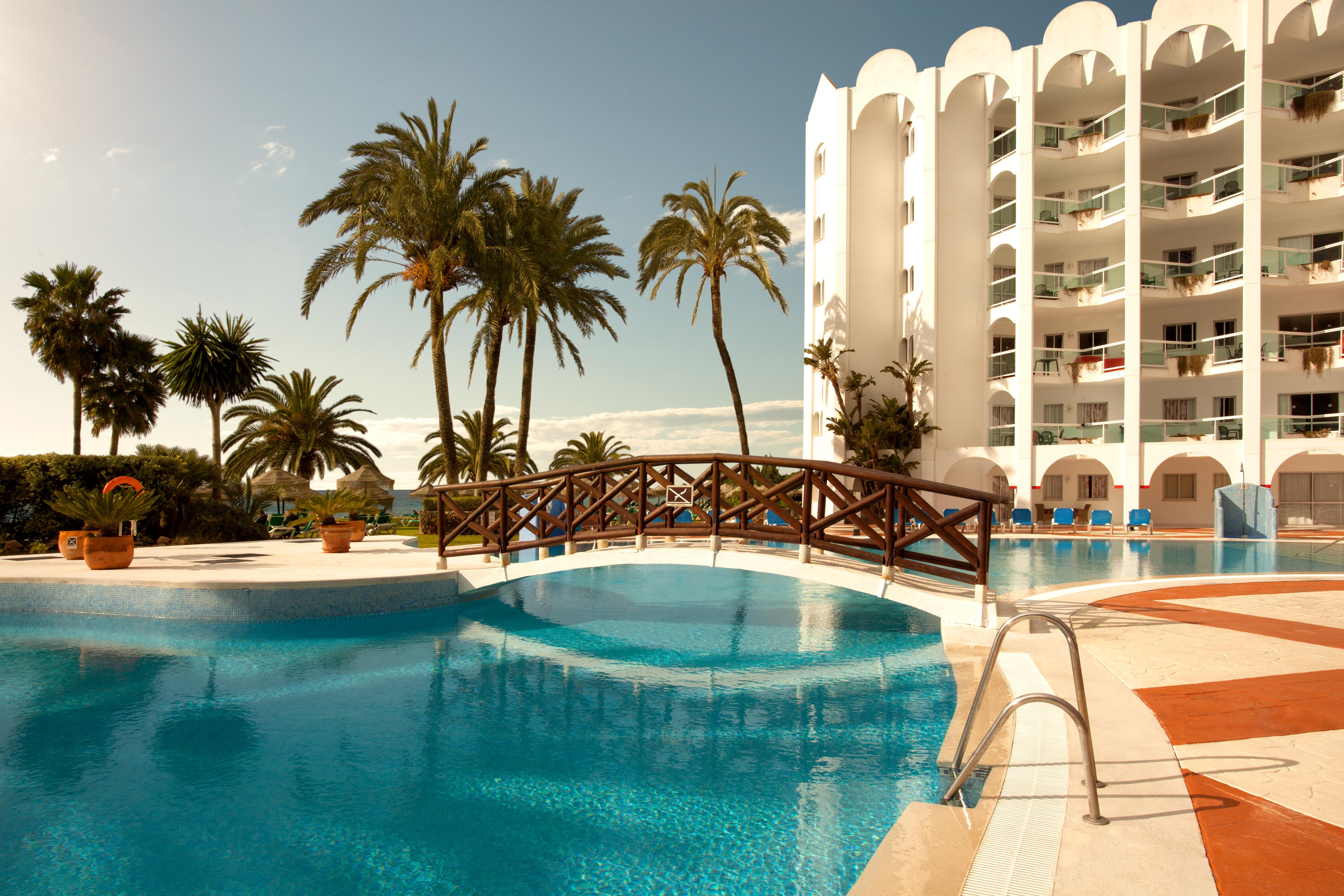 Ona Marinas De Nerja Spa Resort Exterior photo